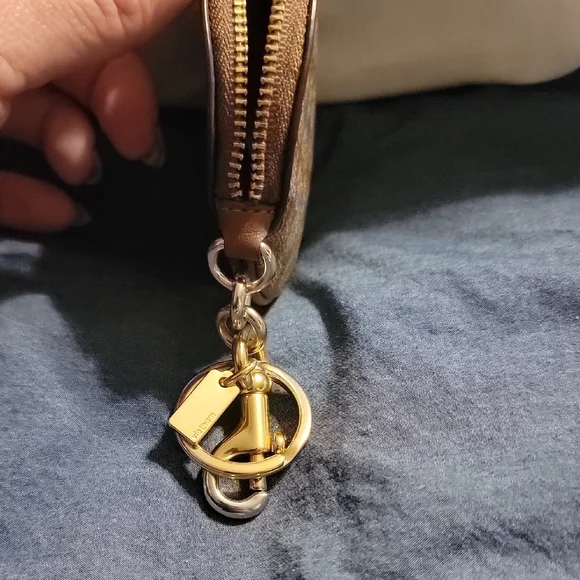 Coach Round Brown Coin Purse with Gold Accents - Picture 4 of 6